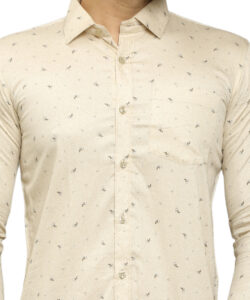 MEN REGULAR FIT LIGHT BROWN PRINTED SPREAD COLLAR CASUAL SHIRT